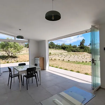 Casa Maniola Nurag Vakantiehuis